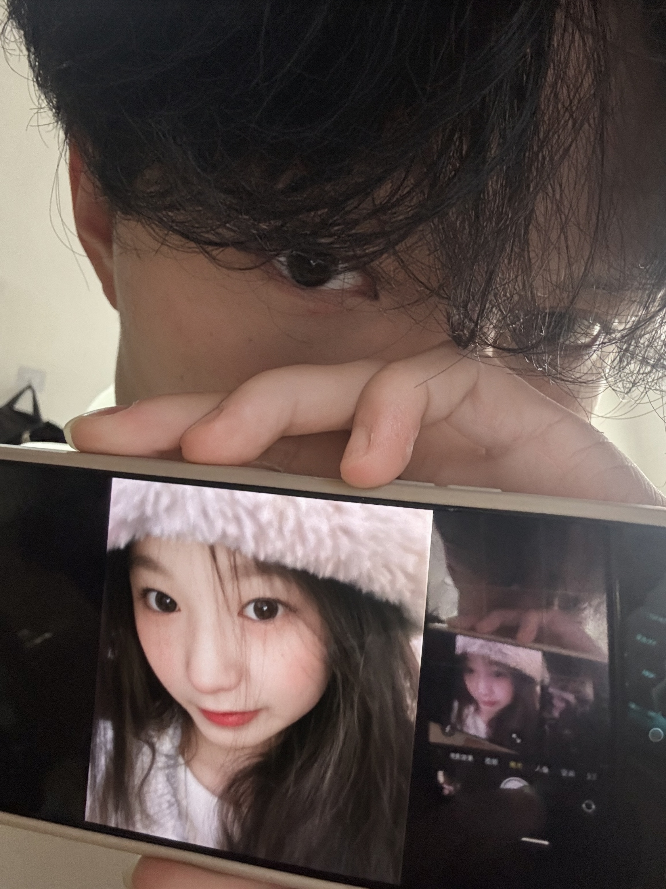 王恒佳 炫酷照片1